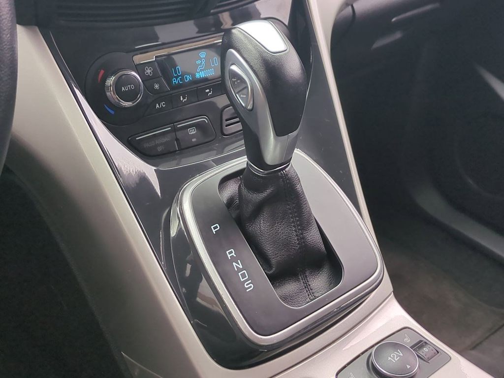 Thumbnail: 2013 Ford Escape - 15