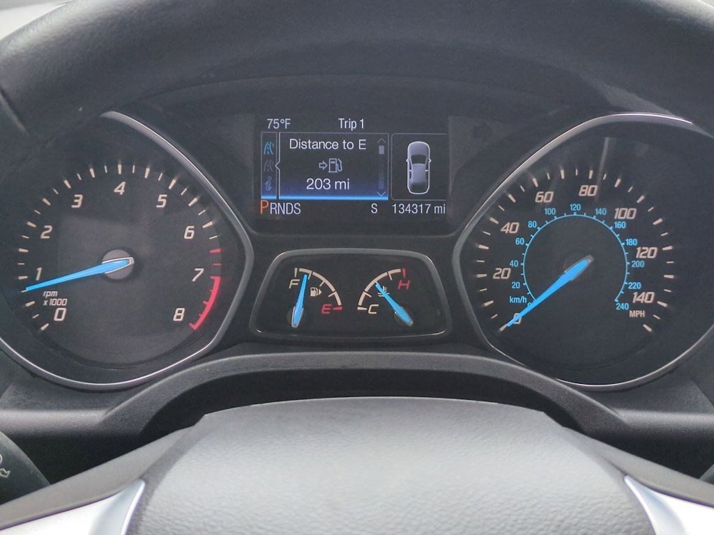 Thumbnail: 2013 Ford Escape - 16