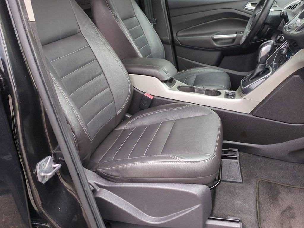 Thumbnail: 2013 Ford Escape - 27