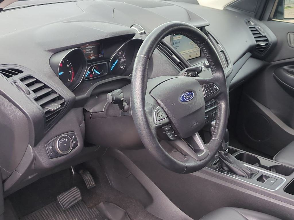 Thumbnail: 2019 Ford Escape - 2