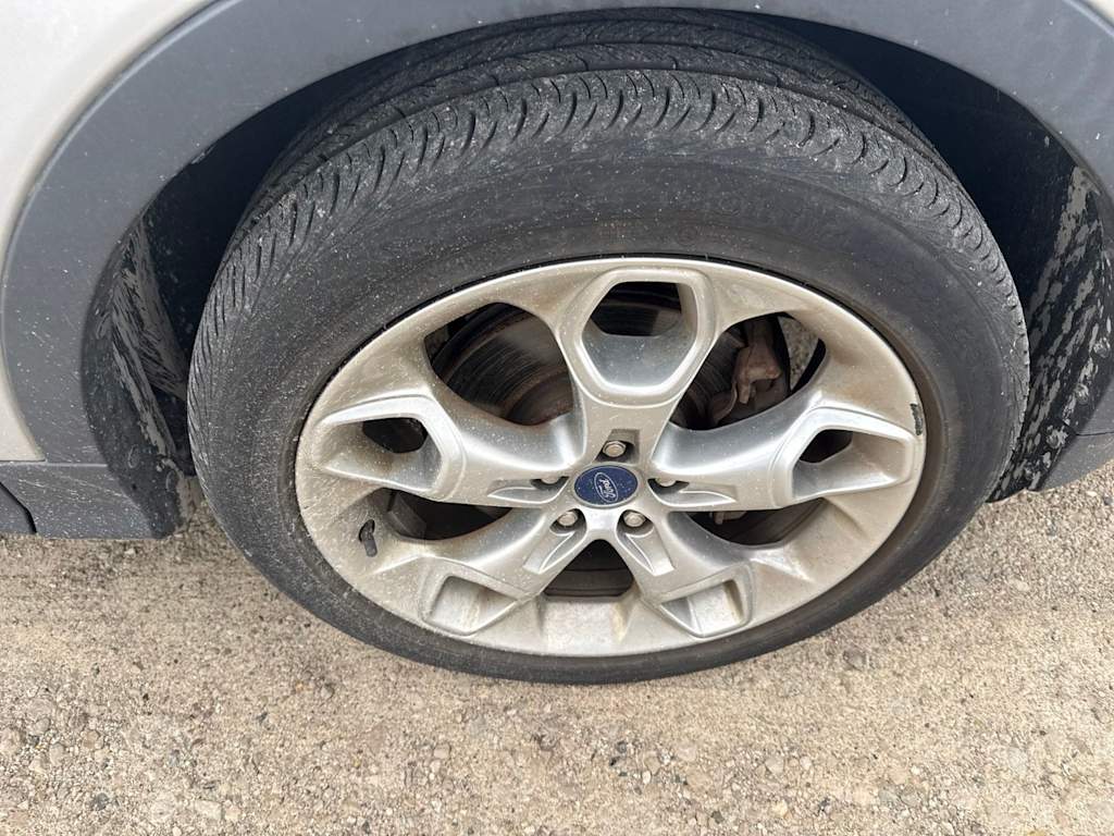Thumbnail: 2013 Ford Escape - 7