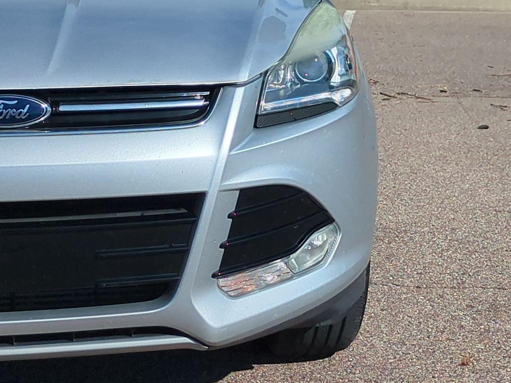 Thumbnail: 2013 Ford Escape - 23