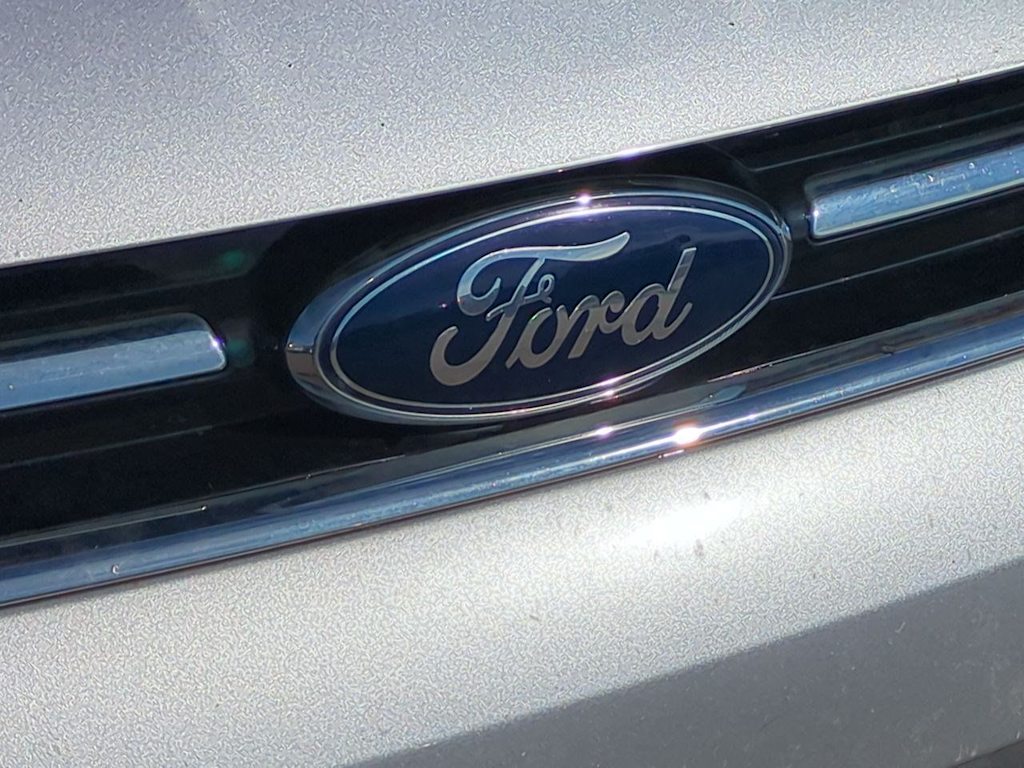 Thumbnail: 2013 Ford Escape - 24