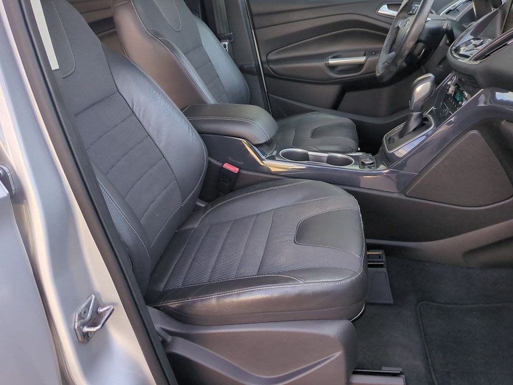 Thumbnail: 2013 Ford Escape - 27
