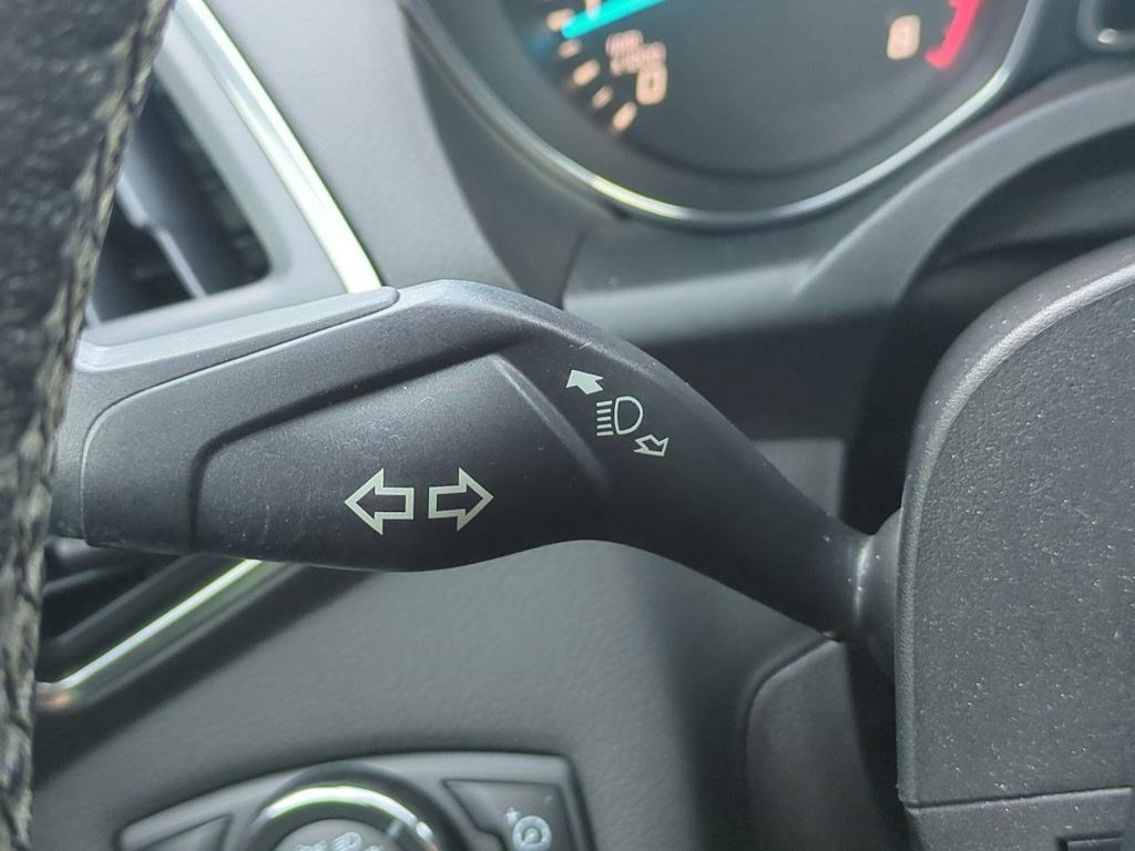 Thumbnail: 2013 Ford Escape - 31