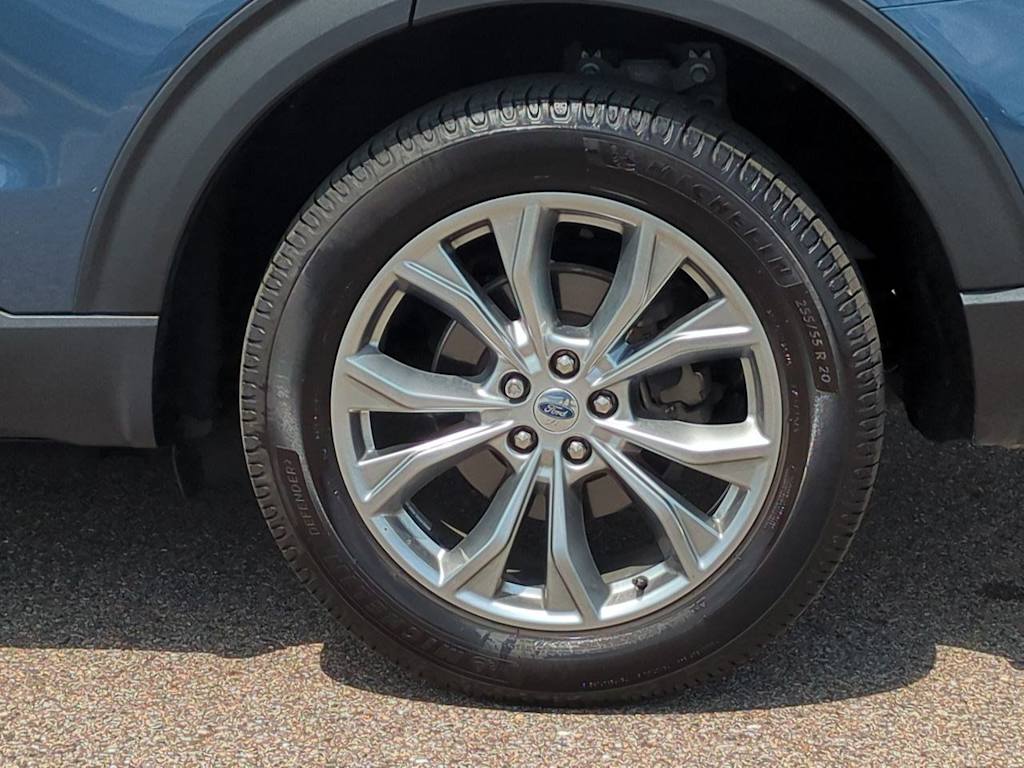 Thumbnail: 2020 Ford Explorer - 8