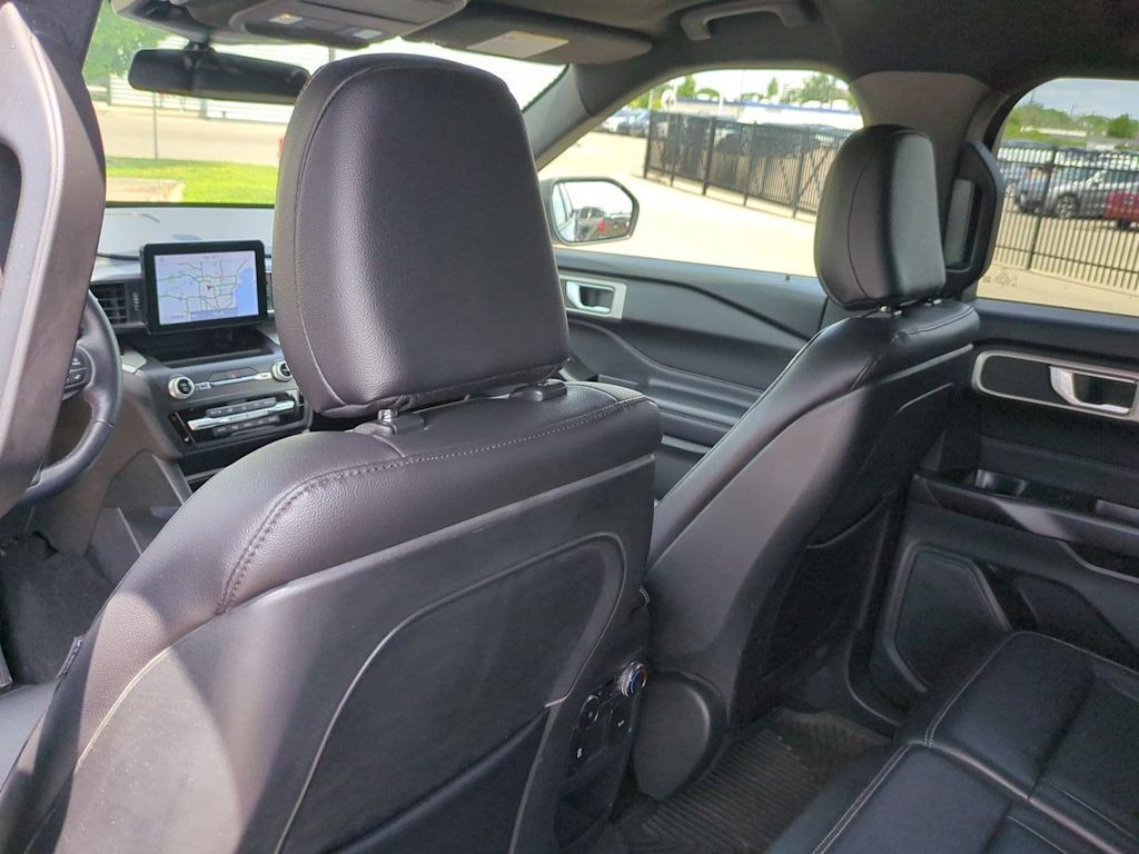 Thumbnail: 2020 Ford Explorer - 11