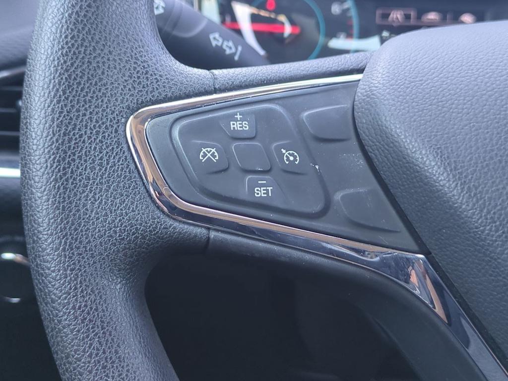 Thumbnail: 2018 Chevrolet Cruze - 28