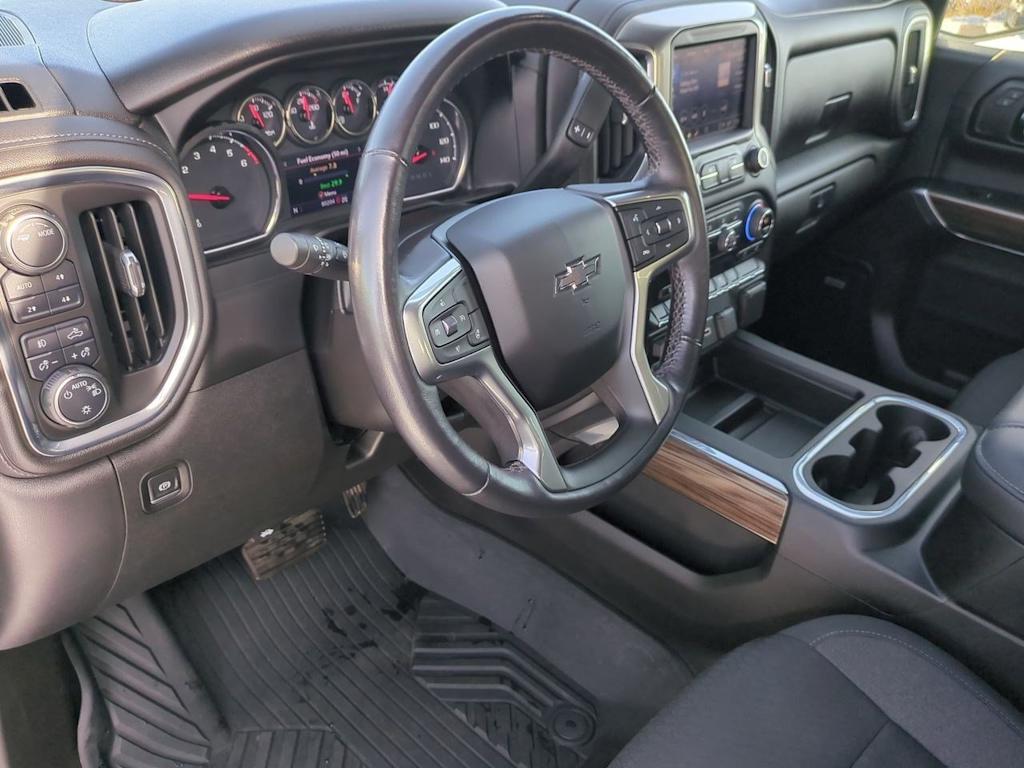 Thumbnail: 2021 Chevrolet Silverado 1500 - 2