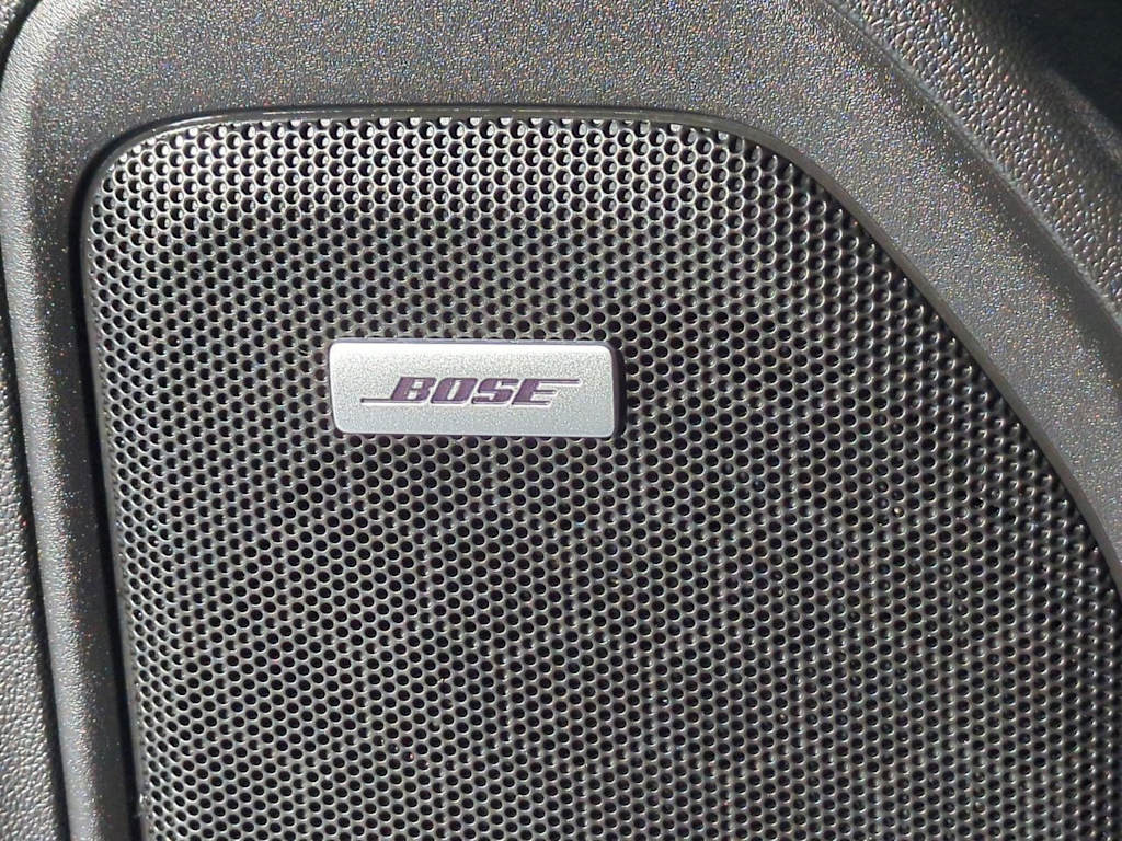 Thumbnail: 2021 Chevrolet Silverado 1500 - 32