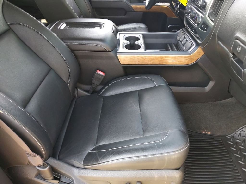 Thumbnail: 2016 Chevrolet Silverado 1500 - 12