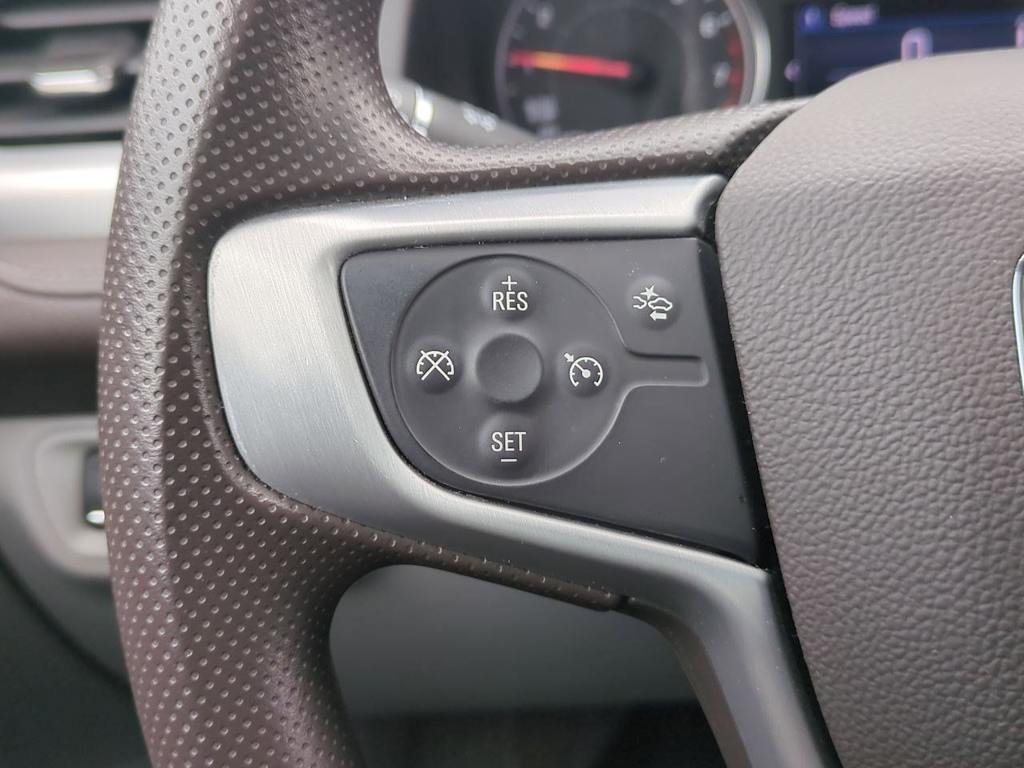 Thumbnail: 2023 GMC Acadia - 28