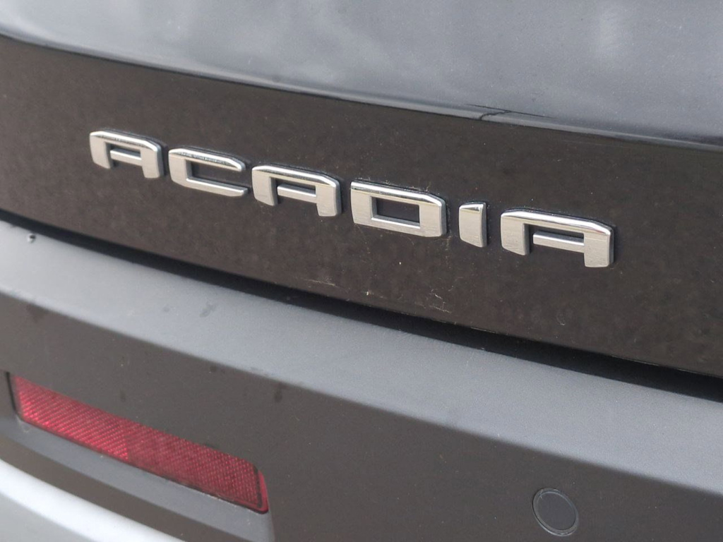Thumbnail: 2023 GMC Acadia - 23
