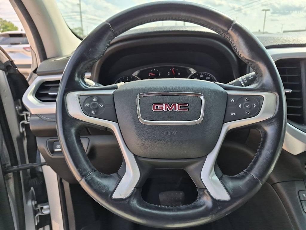 Thumbnail: 2017 GMC Acadia - 11