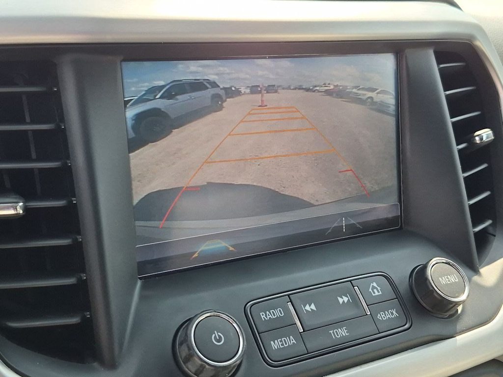 Thumbnail: 2017 GMC Acadia - 28