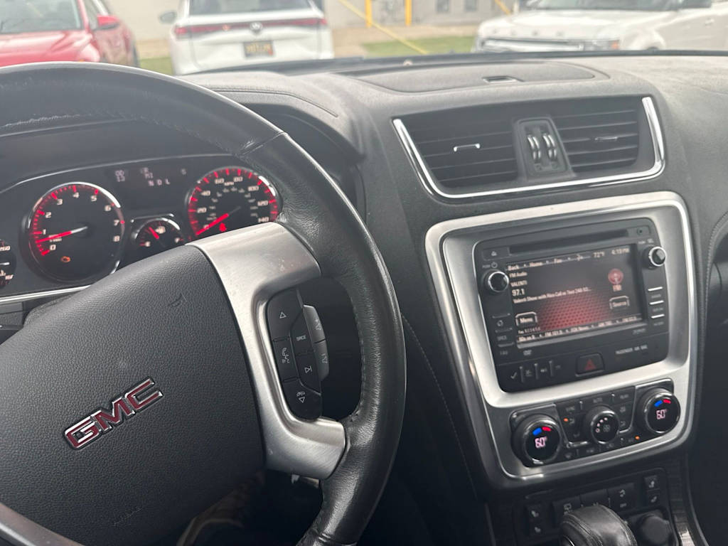 Thumbnail: 2015 GMC Acadia - 19