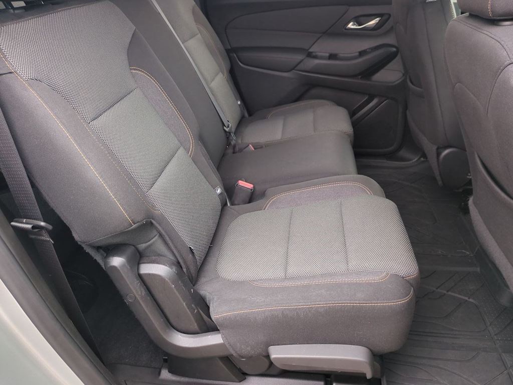 Thumbnail: 2019 Chevrolet Traverse - 27
