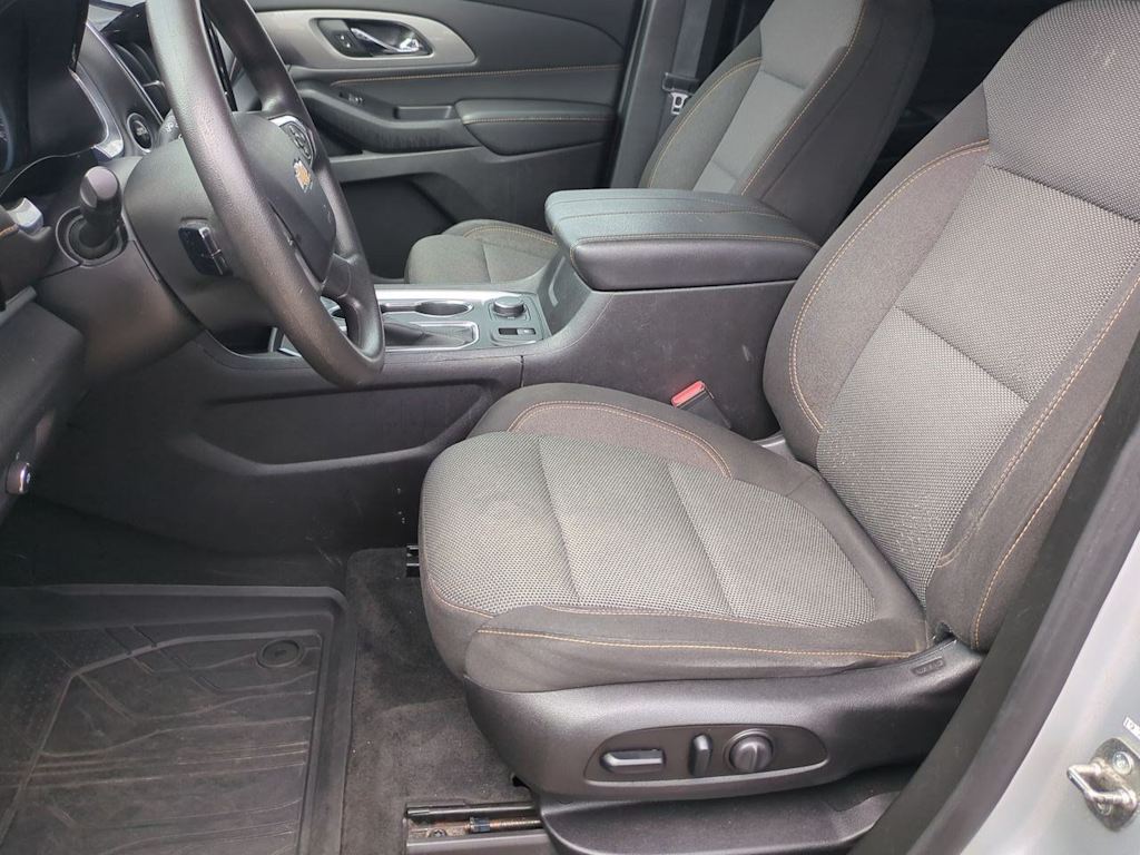 Thumbnail: 2019 Chevrolet Traverse - 10