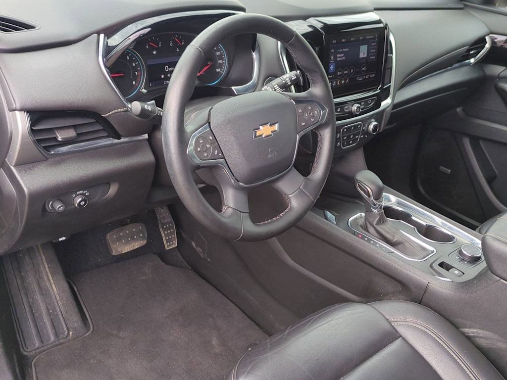 Thumbnail: 2023 Chevrolet Traverse - 2