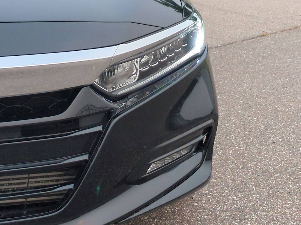Thumbnail: 2019 Honda Accord - 7