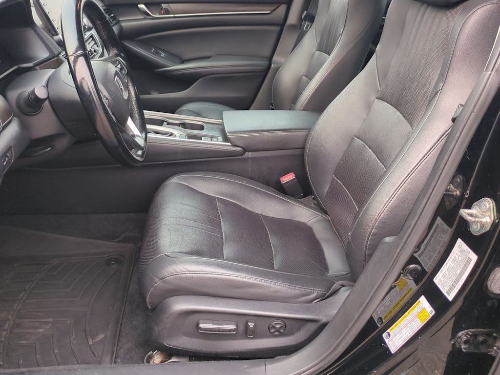 Thumbnail: 2019 Honda Accord - 10