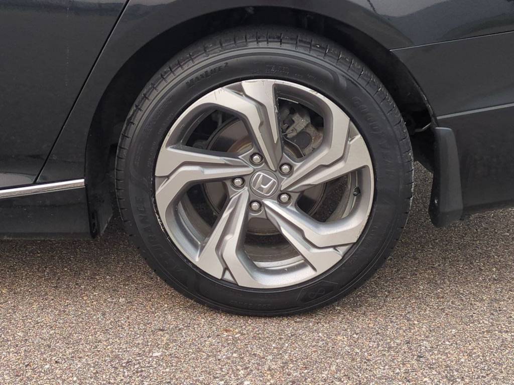 Thumbnail: 2019 Honda Accord - 8