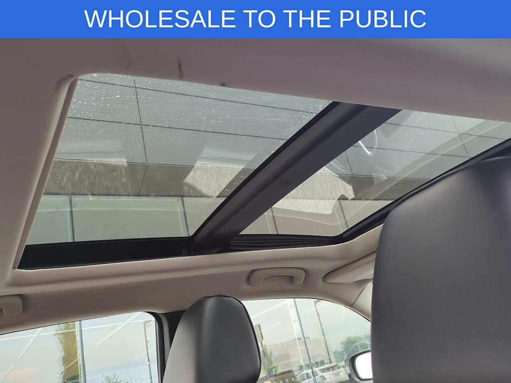 Thumbnail: 2016 Chrysler 300 - 27