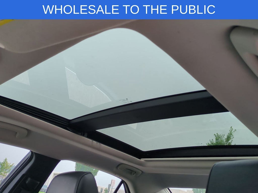 Thumbnail: 2016 Chrysler 300 - 25