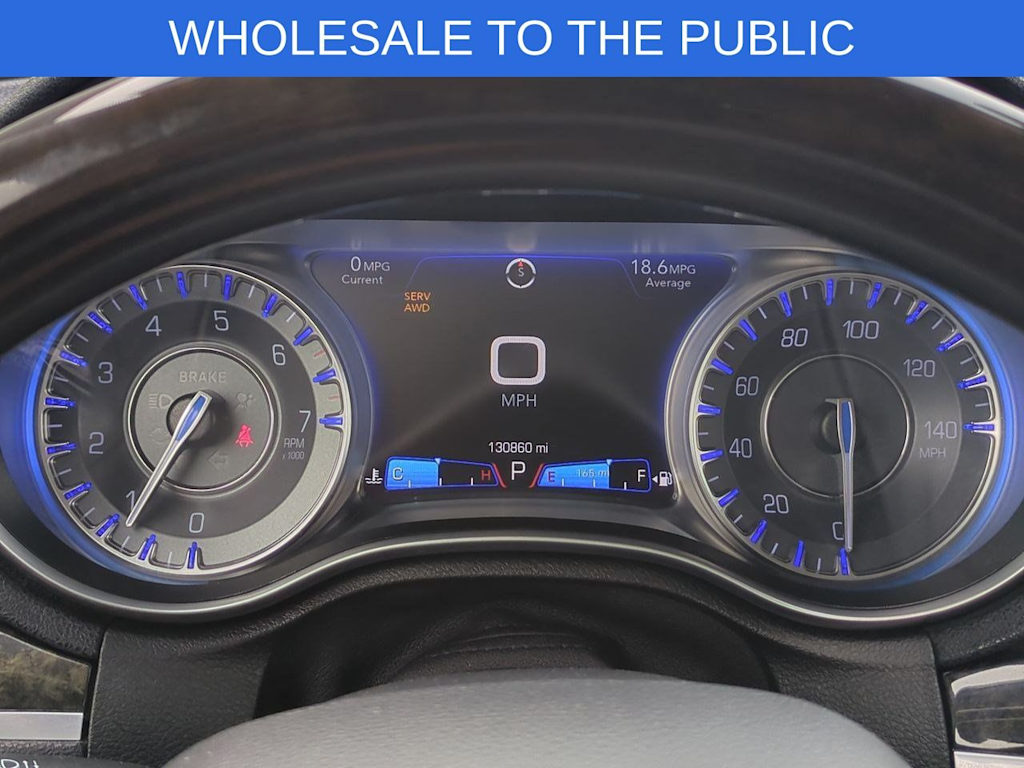 Thumbnail: 2016 Chrysler 300 - 16
