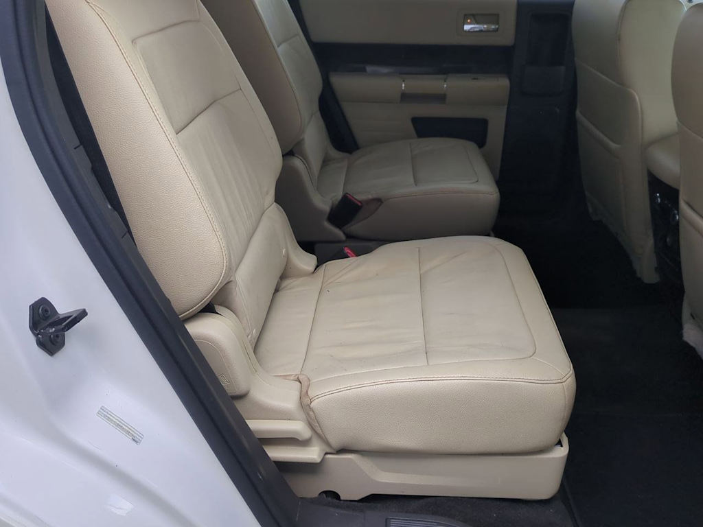 Thumbnail: 2014 Ford Flex - 25