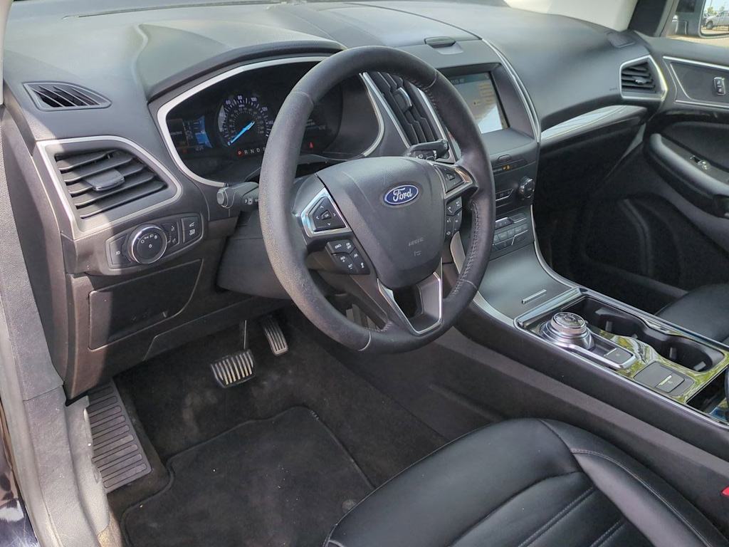 Thumbnail: 2019 Ford Edge - 2