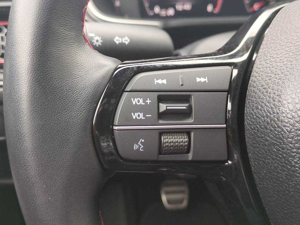 Thumbnail: 2026 Honda Civic - 30