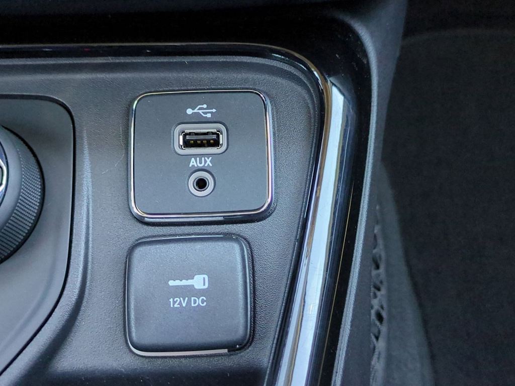 Thumbnail: 2018 Jeep Compass - 36