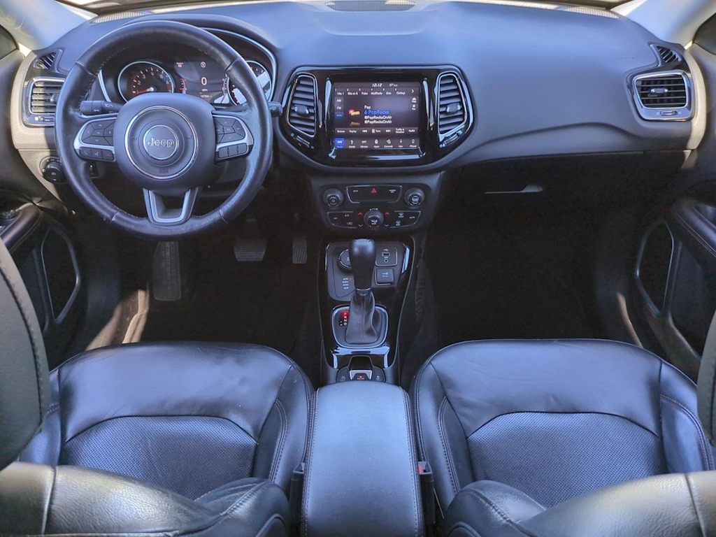 Thumbnail: 2018 Jeep Compass - 9