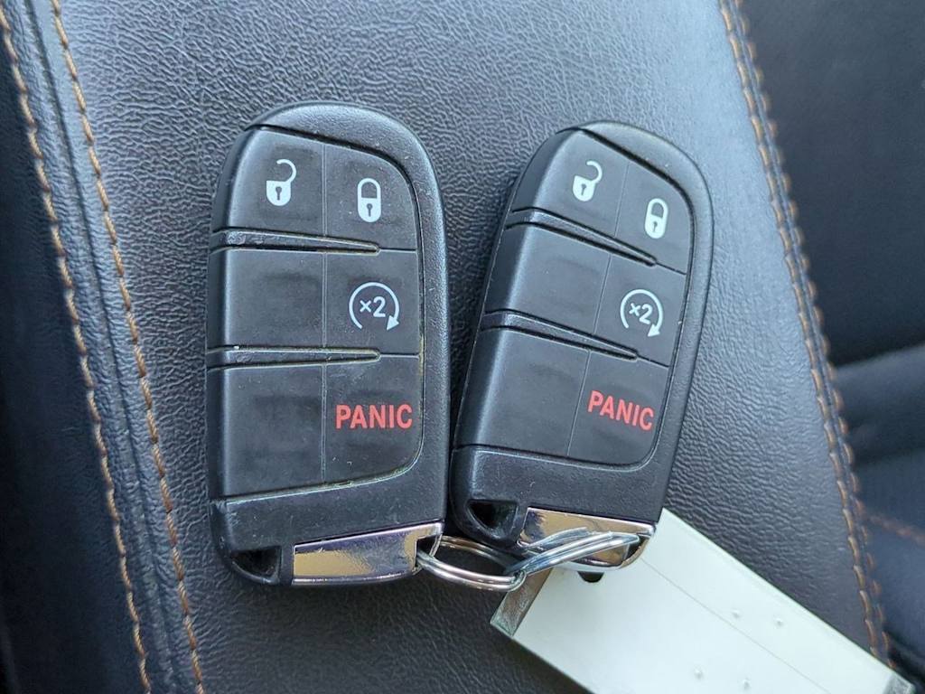 Thumbnail: 2018 Jeep Compass - 18