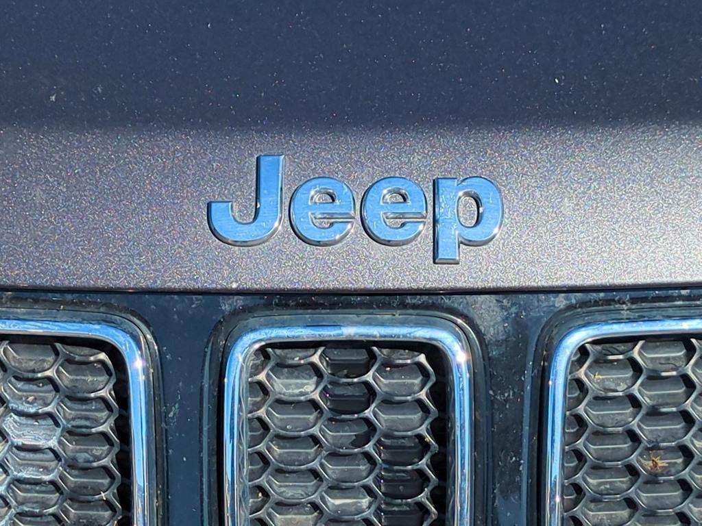 Thumbnail: 2018 Jeep Compass - 24