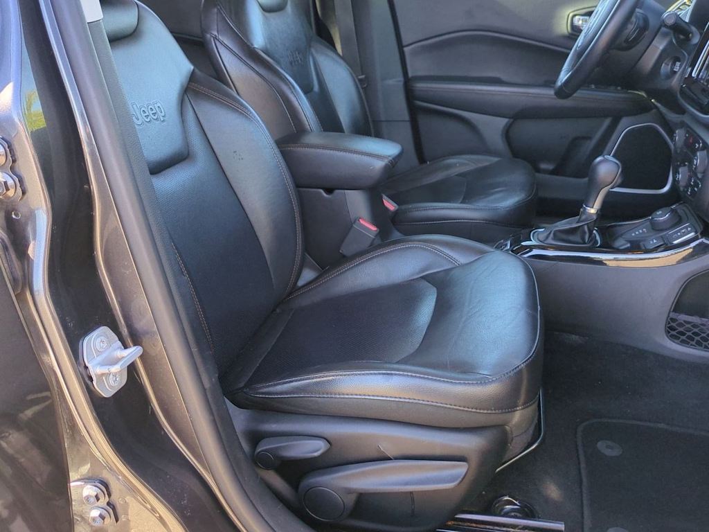 Thumbnail: 2018 Jeep Compass - 29