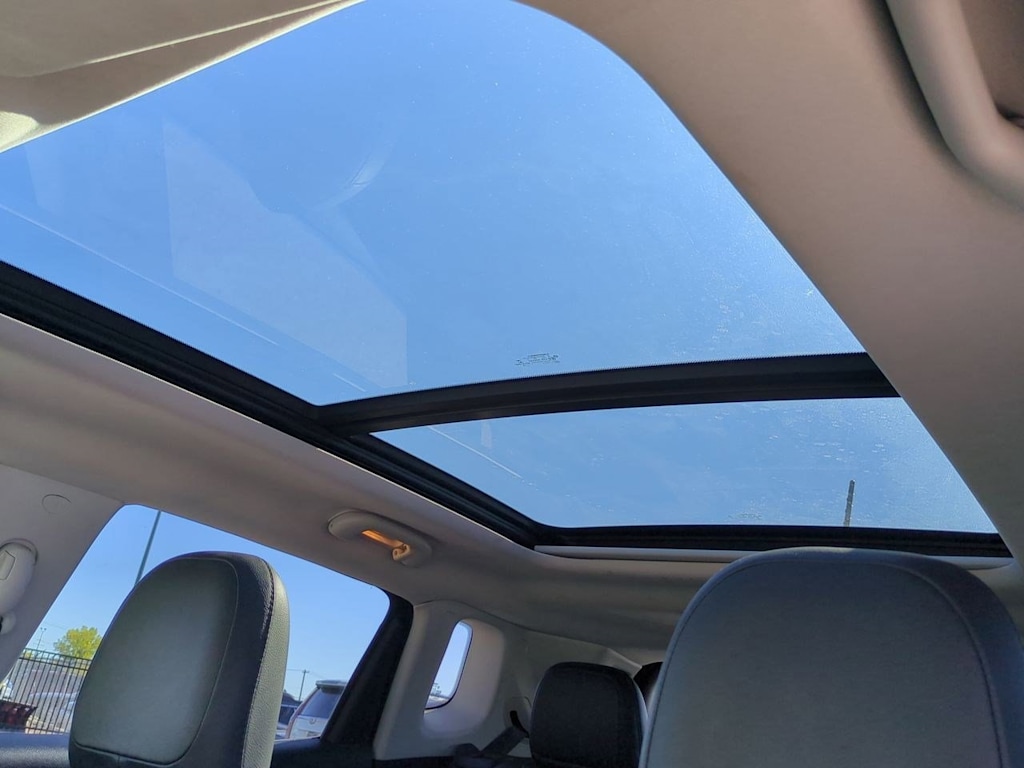 Thumbnail: 2018 Jeep Compass - 26