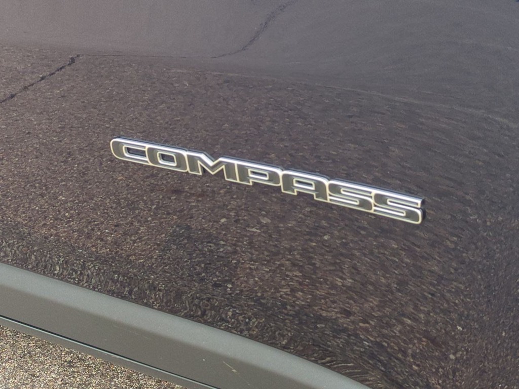 Thumbnail: 2019 Jeep Compass - 7