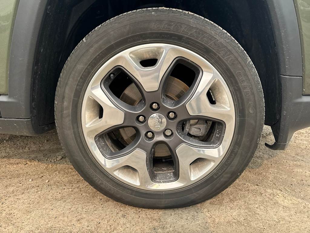 Thumbnail: 2020 Jeep Compass - 22