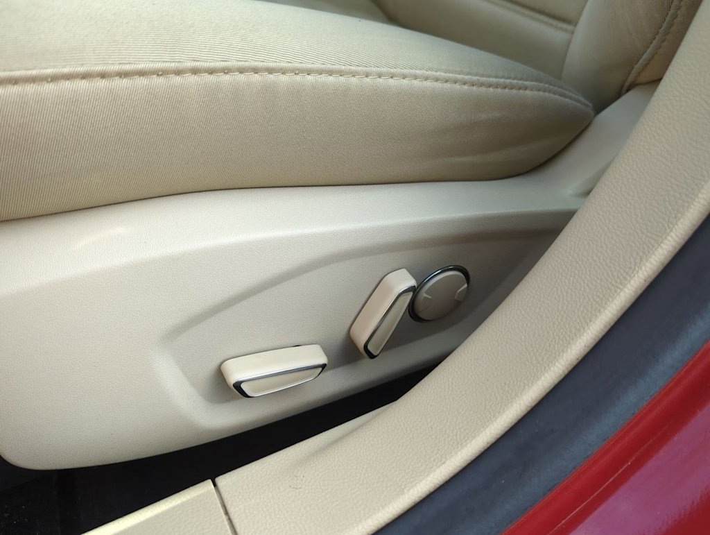 2015 Ford Fusion  23