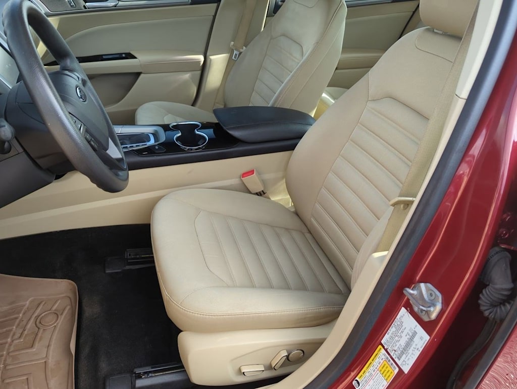 2015 Ford Fusion  9