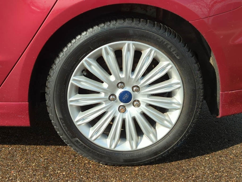 2015 Ford Fusion  7