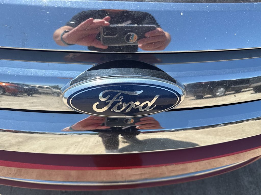 Thumbnail: 2012 Ford Fusion - 6