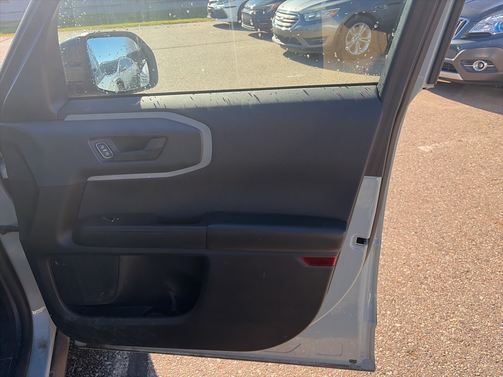 Thumbnail: 2021 Ford Bronco Sport - 19