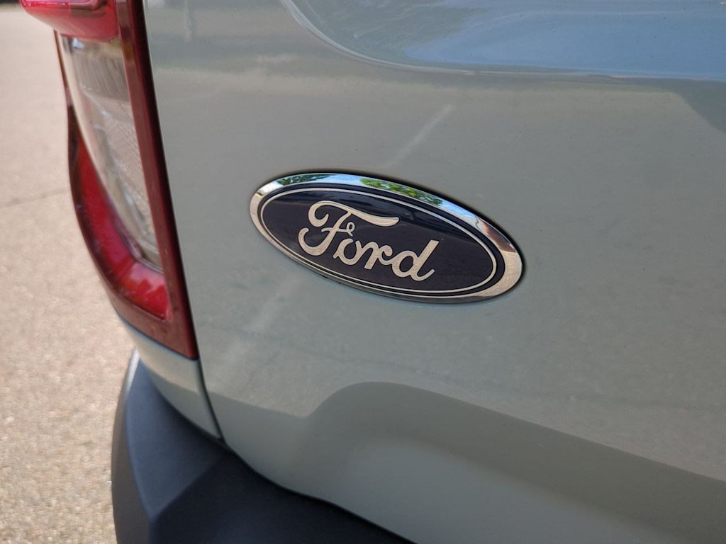 Thumbnail: 2021 Ford Bronco Sport - 6