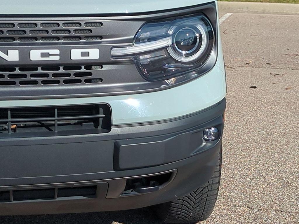 Thumbnail: 2021 Ford Bronco Sport - 23