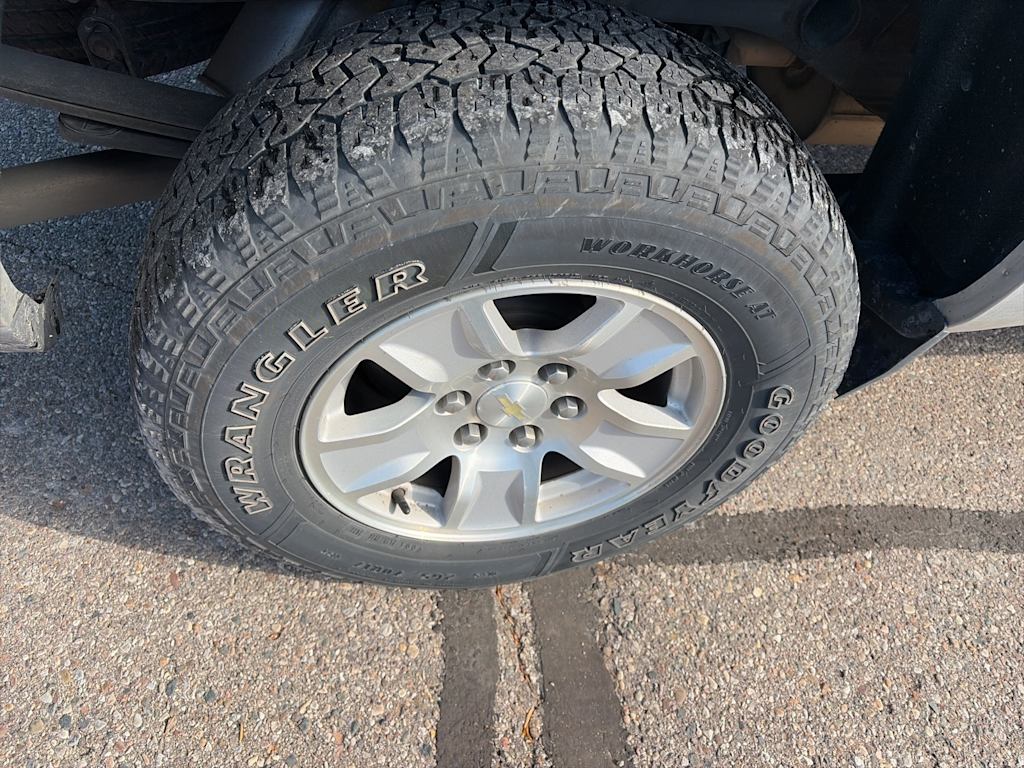 Thumbnail: 2017 Chevrolet Silverado 1500 - 14