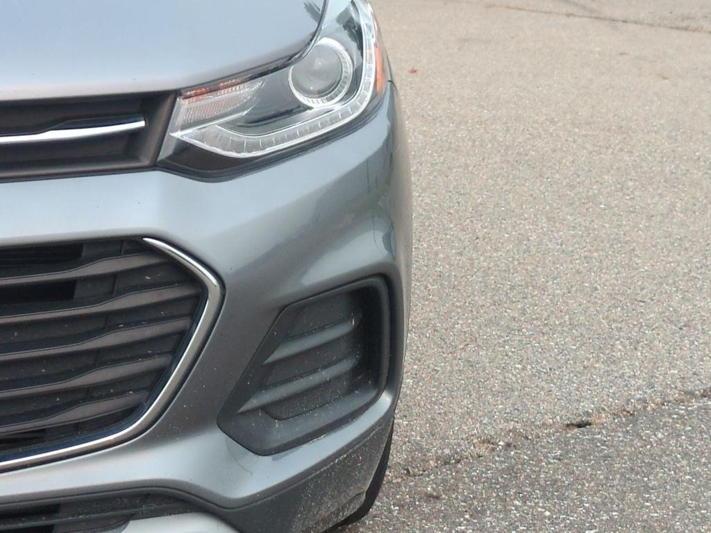 Thumbnail: 2020 Chevrolet Trax - 23