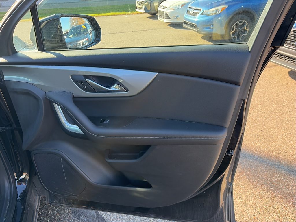 Thumbnail: 2020 Chevrolet Blazer - 19